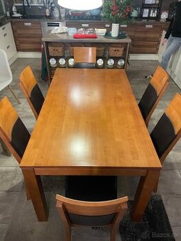 Jedálenský stôl + 6 stoličiek