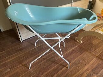 Vanička so stojanom