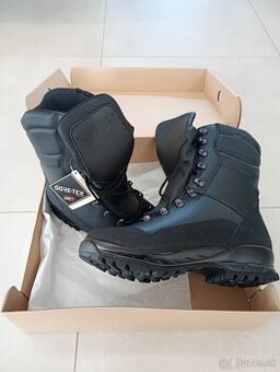 Vojenské kanady goretex