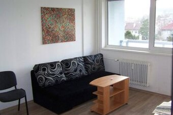 1-izbový byt  Brezová pod Bradlom