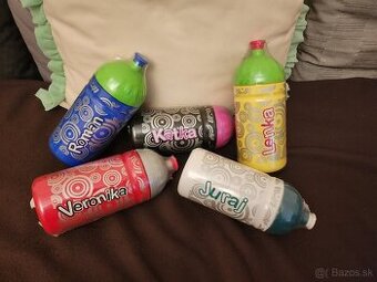 Plastové športové fľaše