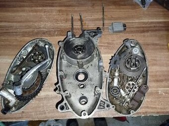 Predám to čo mi ostalo do motora na Jawu pionier.