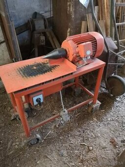 Predám kuželovu štiepačku