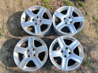 Elektróny 4x108 r17