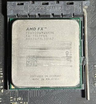 AMD FX 6300 3.5 GHz (Turbo Boost 4,1 GHz), 6-Core