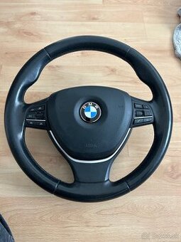Predam volant BMW f10,f15,f01