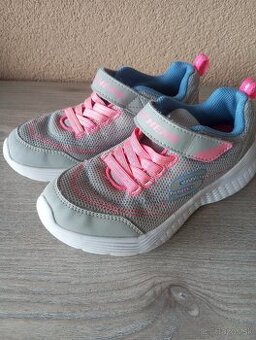 Tenisky skechers 33