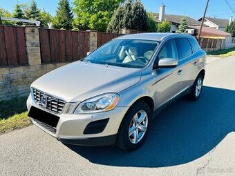 Volvo XC60 D4 2.4L Momentum AWD Geartronic