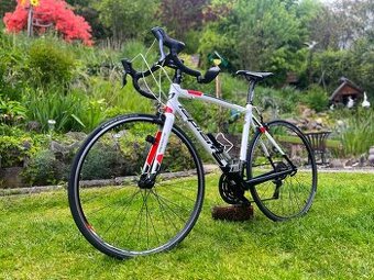 Cestný bicykel Lapierre Audacio 100 M