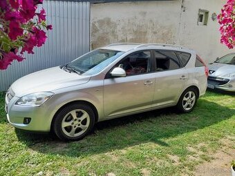 KIA Ceed SW 1.6crdi 85kw, r.v.2008