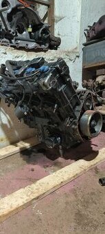 Motor Honda CBR 1100xx blackbird