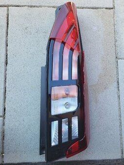 Peugeot Rifter Zadne svetlo prave