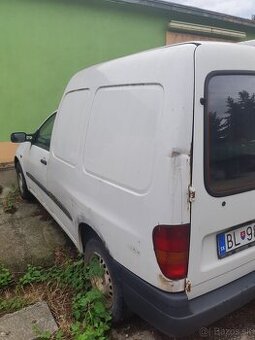Seat Inca 1.9 diesel r.v. 2003 pojazdné, bez STK