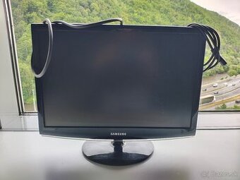 Darujem monitor SAMSUNG SyncMaster 2233BW, trieda B
