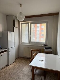 4-IZB. BYT 78m2 WUPPERTÁLSKA ULICA, KVP-PRE ZAMESTNANCOV