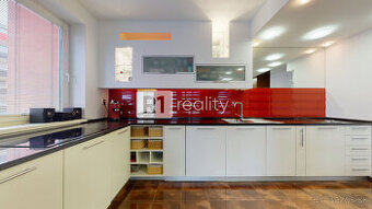 Luxusný, zariadený 3 izb. byt /PARKING, CENTRUM/ Piešťany - 1