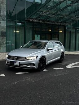 Volkswagen VW Passat B8 Facelift 2.0 TDI 110kw EVO,R19,Navi