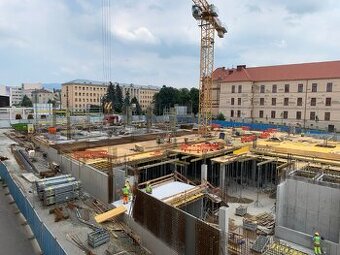 Prijmem tesára - šalovača (Peri, DOKA) Košice a okolie