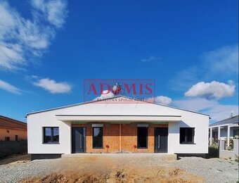 ADOMIS - predáme veľký bungalov 146m2 Košice-Šaca, všetky si