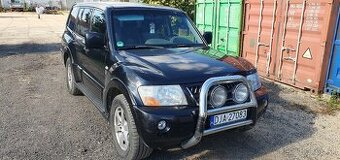 Mitsubishi Pajero - 1