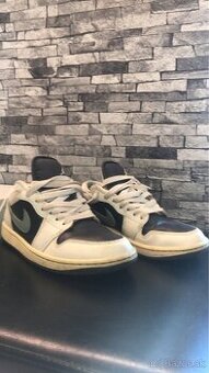 Jordan 1 low