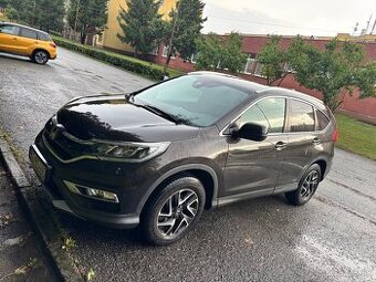 Rezervovane - Honda CR-V 2.0 2017 Automat 4x4 benzin 2.0 - 1