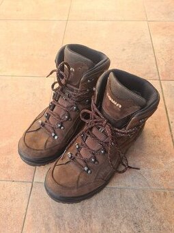 Predám: Turistická obuv Lowa Renegade gtx mid 43