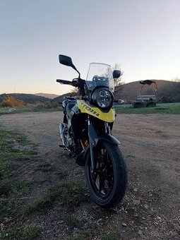Suzuki V-Strom DL250