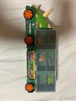 Kamion s sdinisaurami