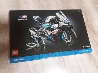 Lego m 1000 motorka lego 42130