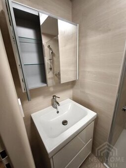 TRNAVSKÉ MÝTO - Garsónka s klimatizáciou