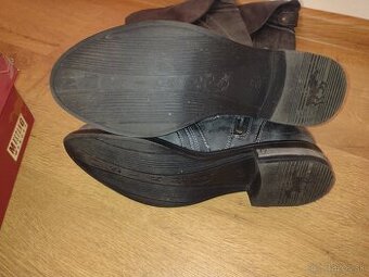 Dámske zimné čižmy Mustang c40