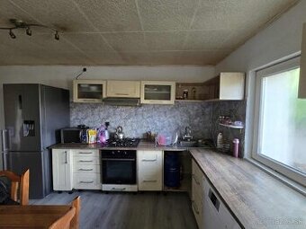 Vidiecky rodinný domček - 1