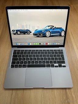 Apple MacBook Air 13 M1 256 GB - kozmicky sivý