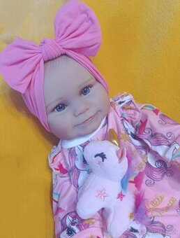 Realistická bábika Nelka