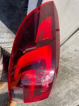 Opel astra K ľavé zadne svetlo Led