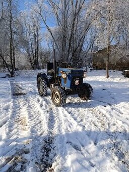 Malotraktor škoda 1203