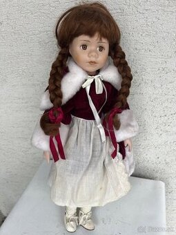 Vianocna 50 cm  velka zimna babika porcelanka zamatove saty