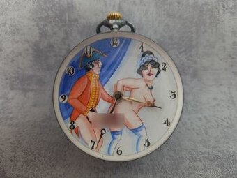 OMEGA - zajímavé švýcarské hodinky ve sklěněné kouli erotika