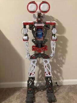 Predám Meccano Meccanoid XL 2.0 – robot s umelou inteligenci