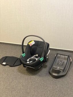 Autosedačka + báza Cybex