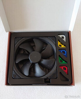 2x Noctua NF-A14 PWM chromax black