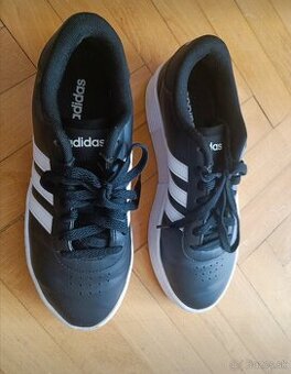 Adidas č. 39 1/3