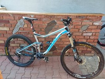 Bicykel celoodpružený Giant Trance 1