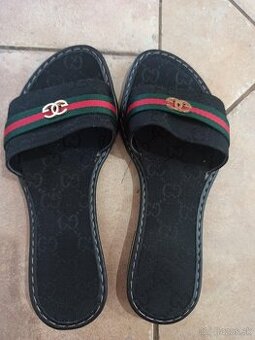 Gucci slapky
