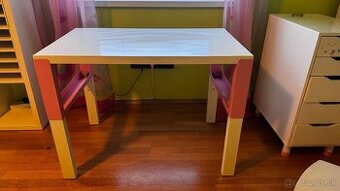 Rastúci stôl IKEA Påhl