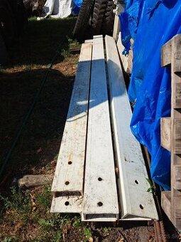 Predám železné účka 160 mm s dĺžkou 3 m