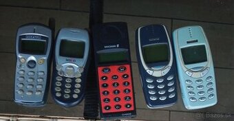 Predám retro mobil ERICSSON GA628.