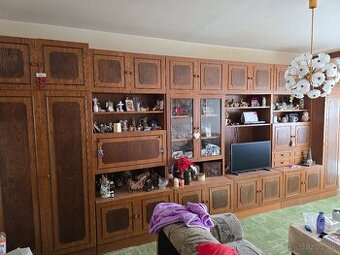 Darujem za odvoz a demontaz obyvaciu stenu BEBRAVA