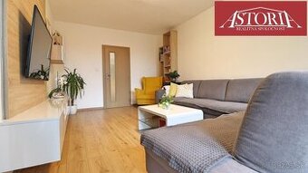 PRENÁJOM Krásny priestranný 3 izbový byt v CENTRE mesta Mart